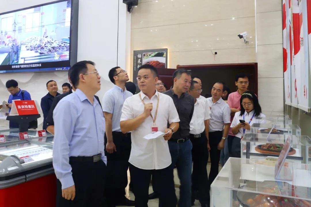 国家发改委副司长邱天朝莅临开云kaiyun(中国)调研指导工作